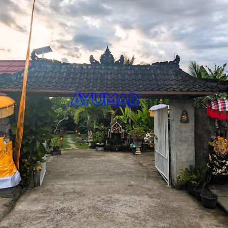 Ayumar Homestay Medewi Pulukan Buitenkant foto